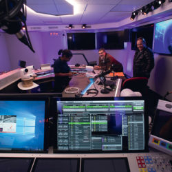 1_STUDIO FUN RADIO - 6.jpg