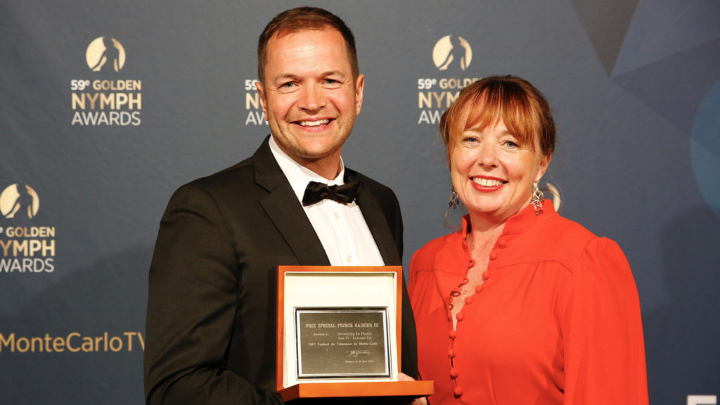 Tom Watt-Smith et Liesel Evans pour Drowning In Plastic, lauréat 2019 du Prix Spécial du Prince Rainier III ©Festival de Télévision de Monte-Carlo