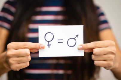 Lire la suite à propos de l’article Le Canada excelle dans ses engagements pour la parité