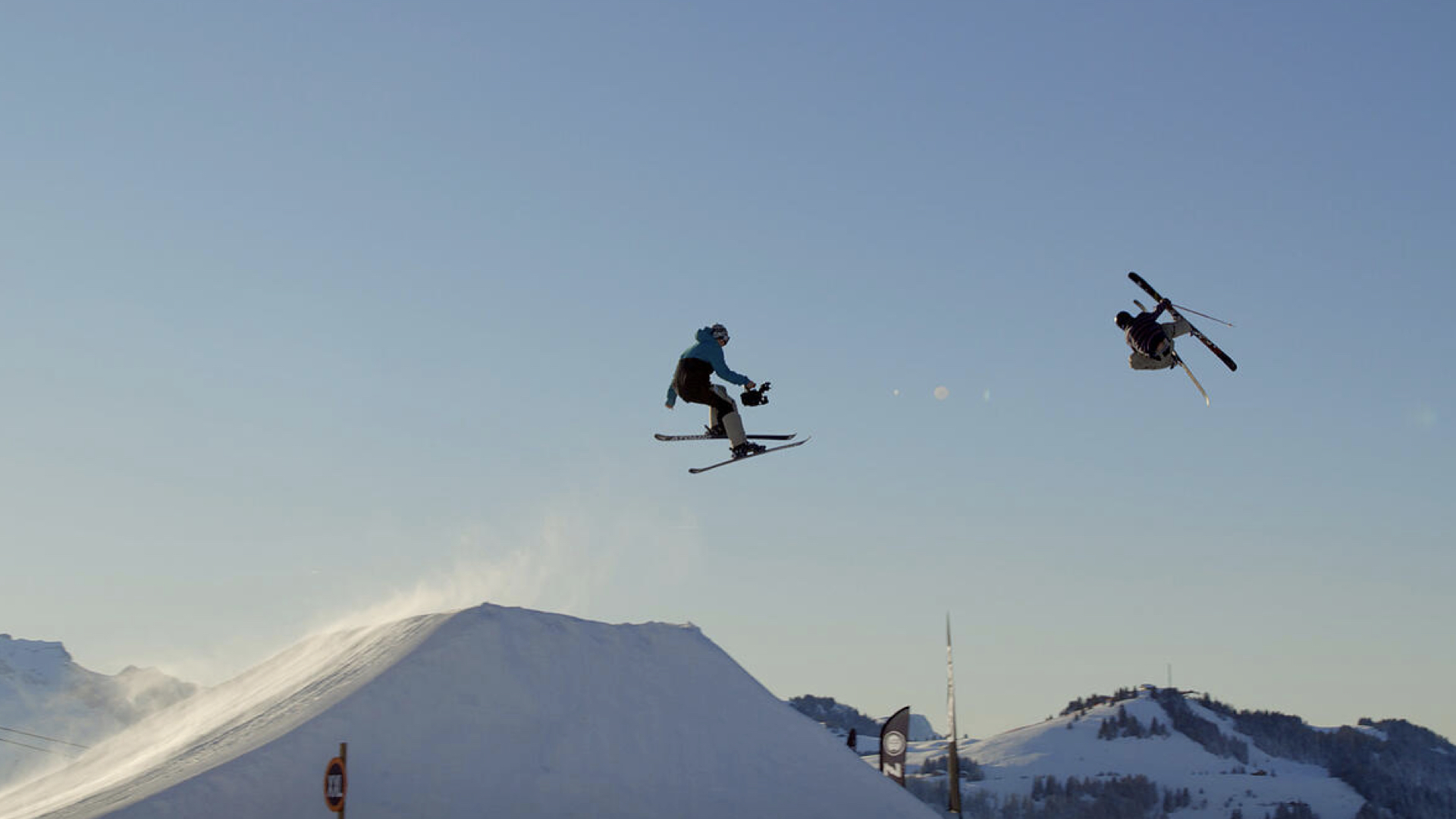 Lire la suite à propos de l’article DJI Ronin 4D, compagnon de route idéal des tournages ski freestyle !