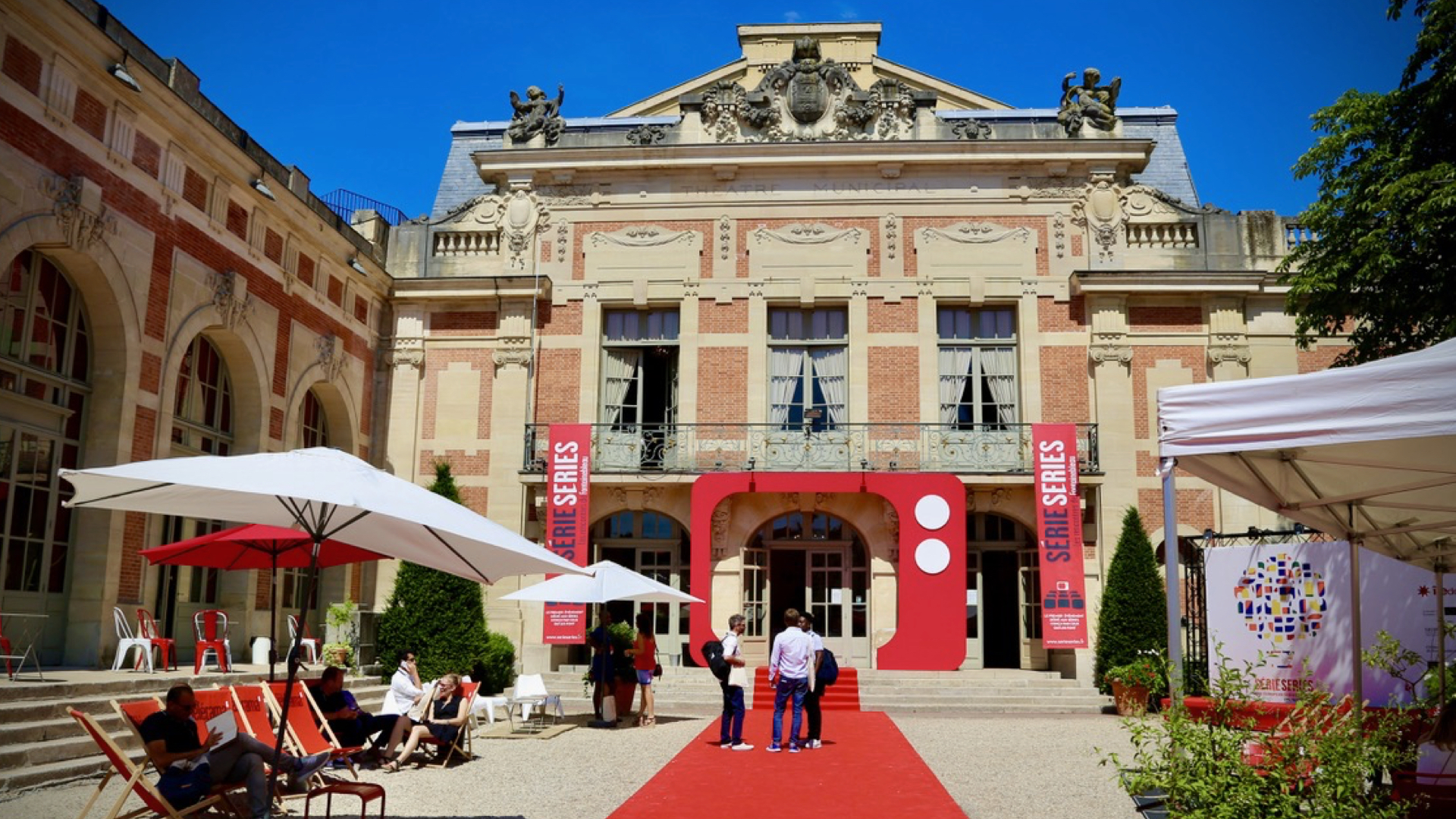 Lire la suite à propos de l’article Série Series et la banque Palatine lancent le prix Gloria Palatine