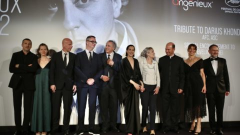 Lire la suite à propos de l’article Cannes 2022 : Un hommage Pierre Angénieux rendu au grand chef opérateur Darius Khondji