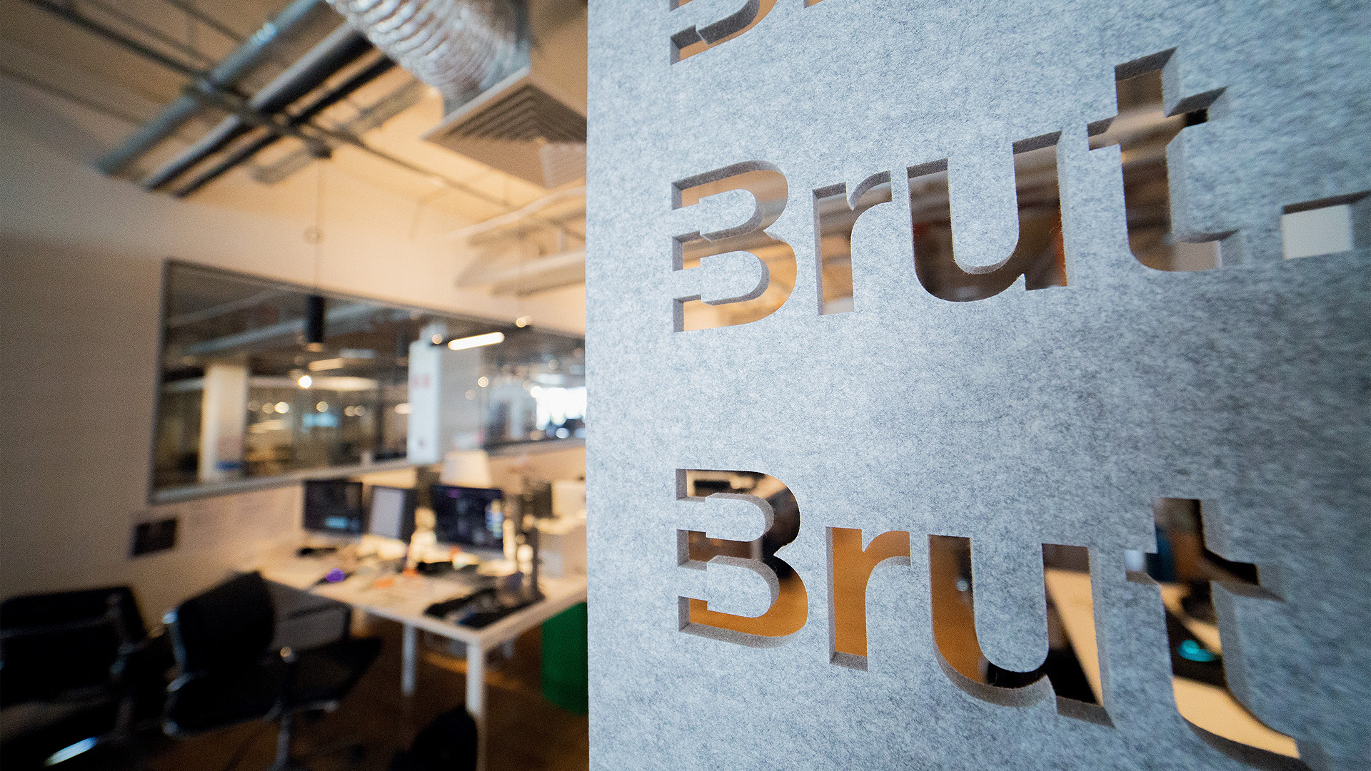 Lire la suite à propos de l’article Brut ajoute du cloud dans sa postprod !