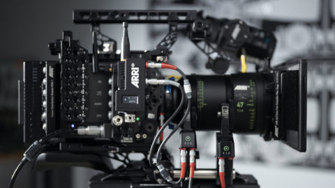 Lire la suite à propos de l’article Tournage : le Radio Interface Adapteur RIA-1 d’Arri élargit les fonctionnalités de l&rsquo;écosystème Hi-5
