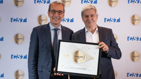 Lire la suite à propos de l’article Le Publicis des Champs-Élysées, nouvelle salle labellisée Excellence par la CST