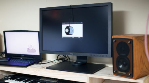 Lire la suite à propos de l’article Calibration des écrans et vidéoprojecteurs : test d’un écran à calibration hardware et d’une sonde (Partie 1.3)