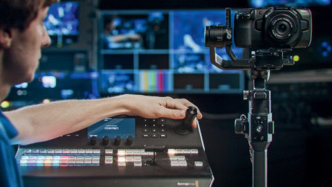 Lire la suite à propos de l’article Caméras Blackmagic Design, au doigt et à l’œil