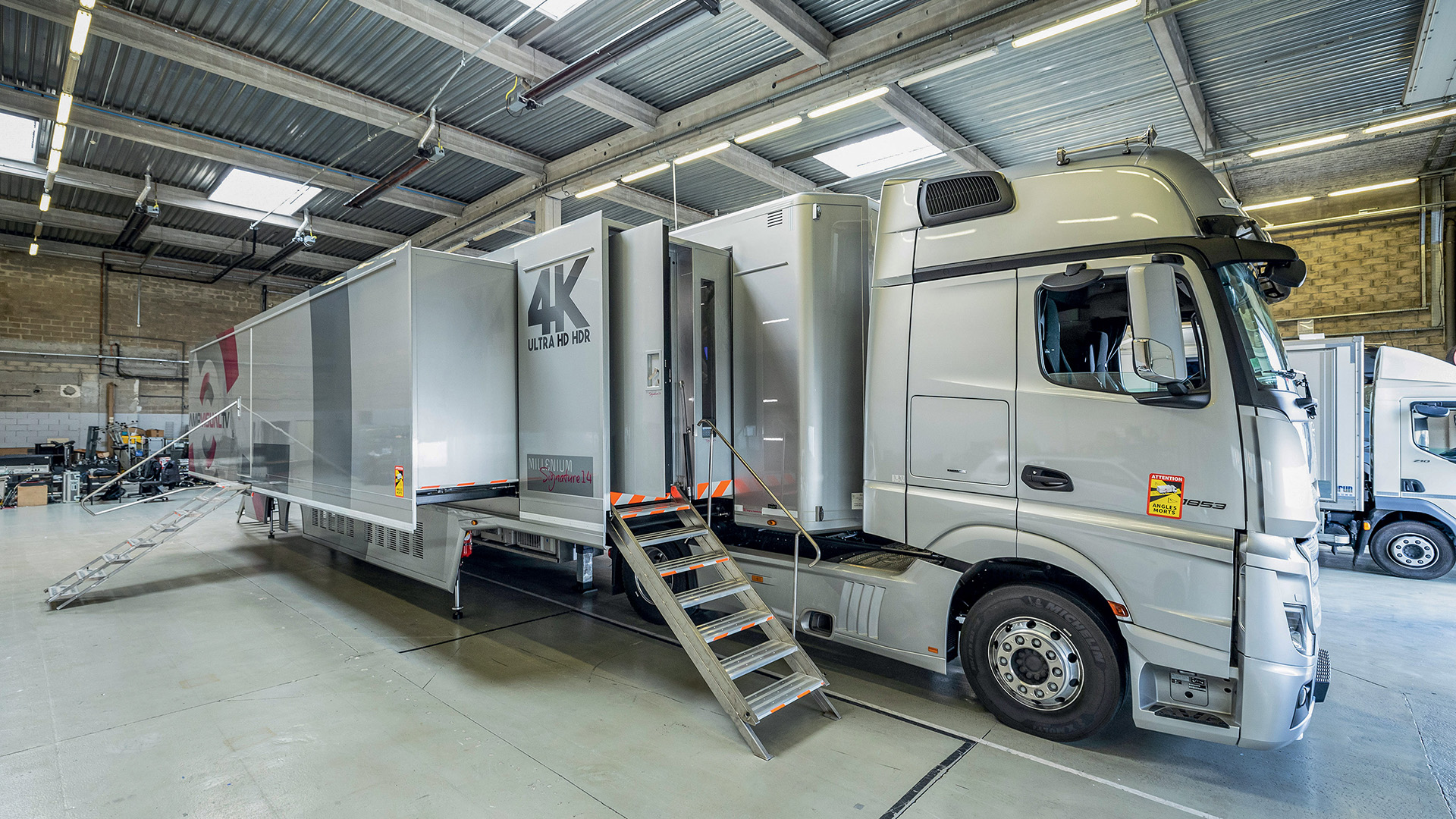 Lire la suite à propos de l’article AMP Visual TV élargit sa flotte de cars-régies en s’appuyant sur Riedel