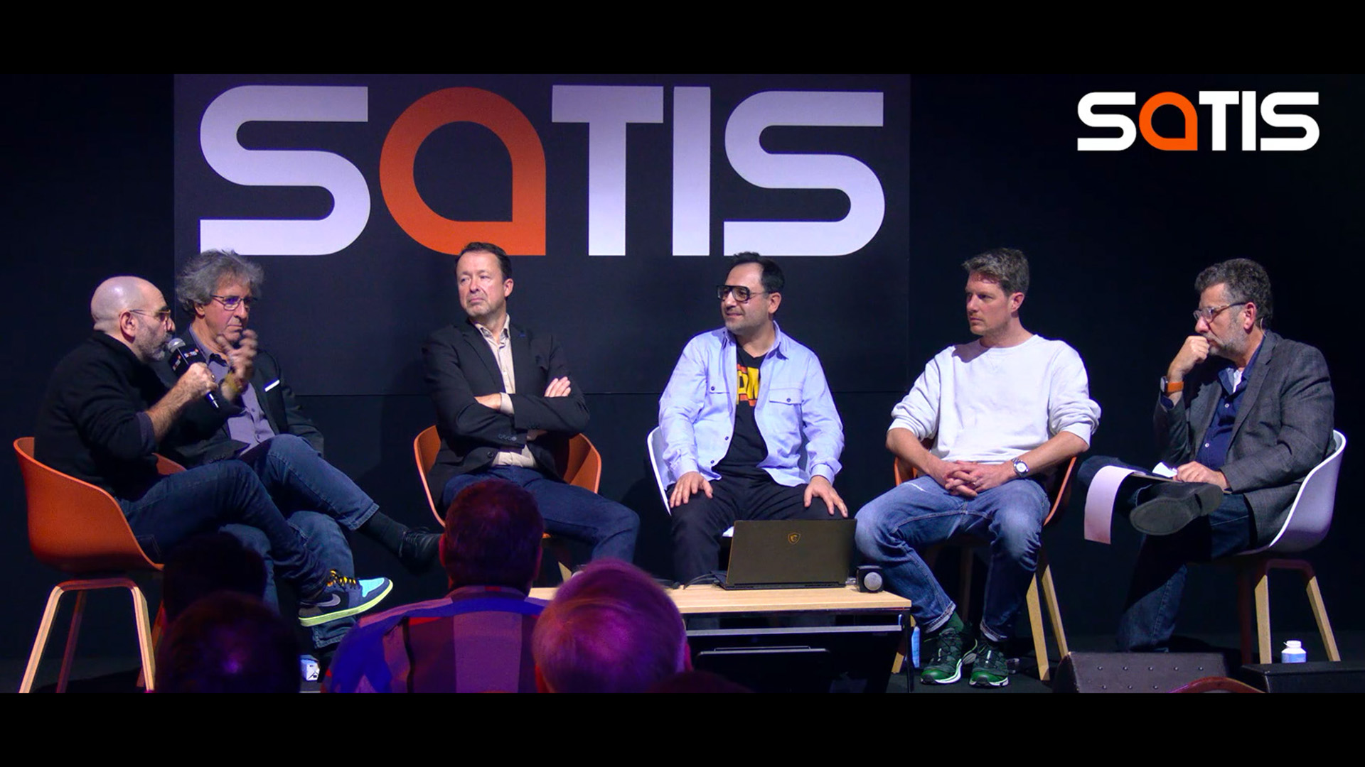 Lire la suite à propos de l’article Éclairer un plateau XR