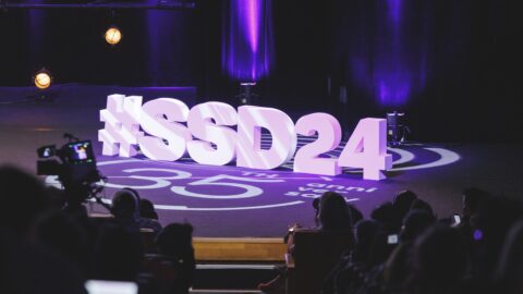 Lire la suite à propos de l’article Un SUNNY SIDE OF THE DOC 2024 engagé et international