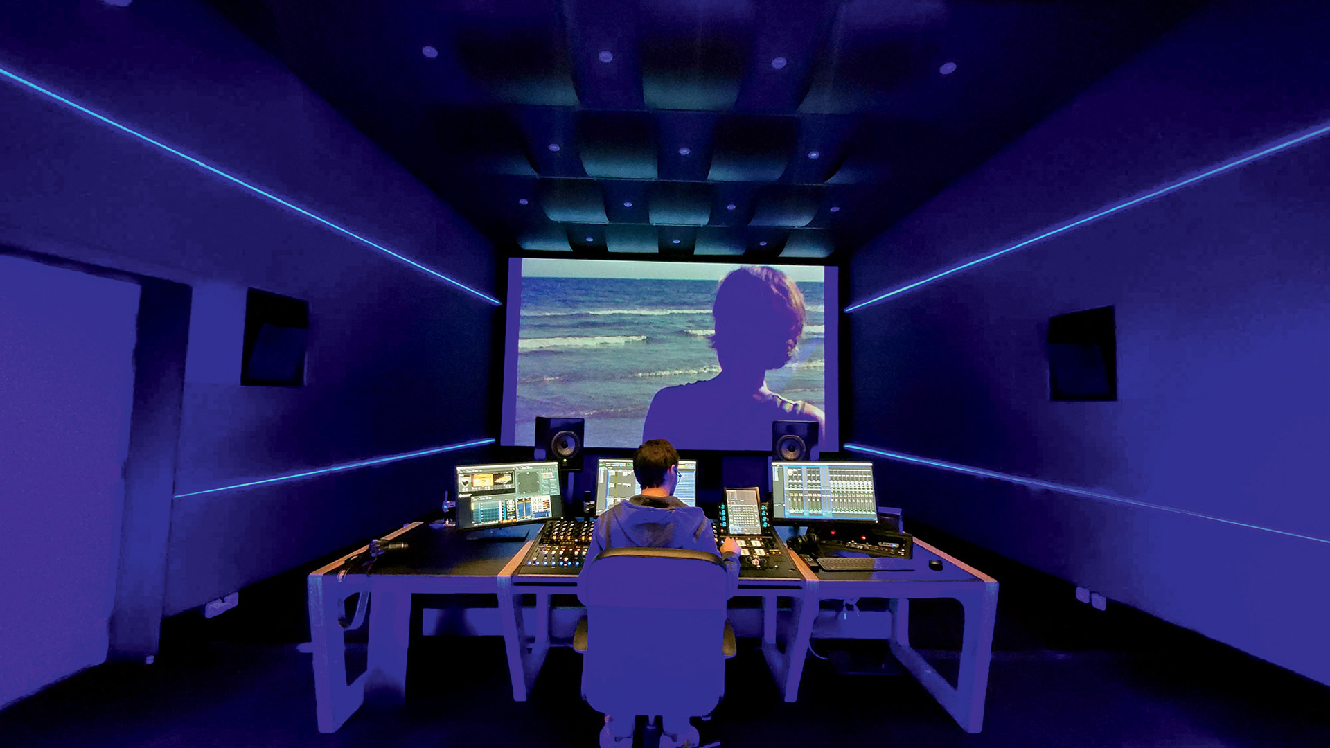 Lire la suite à propos de l’article Studios Tënk, toute la postprod doc au cœur de l’Ardèche !