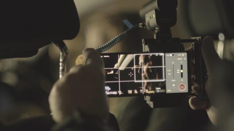 Lire la suite à propos de l’article L&rsquo;audio de la vidéo mobile sublimée par le MKE 400 de Sennheiser