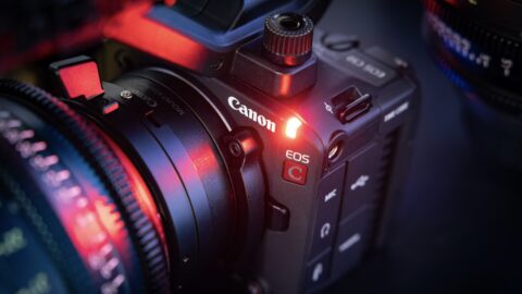 Lire la suite à propos de l’article Polyvalence et haute résolution pour l&rsquo;hybride Canon EOS C50