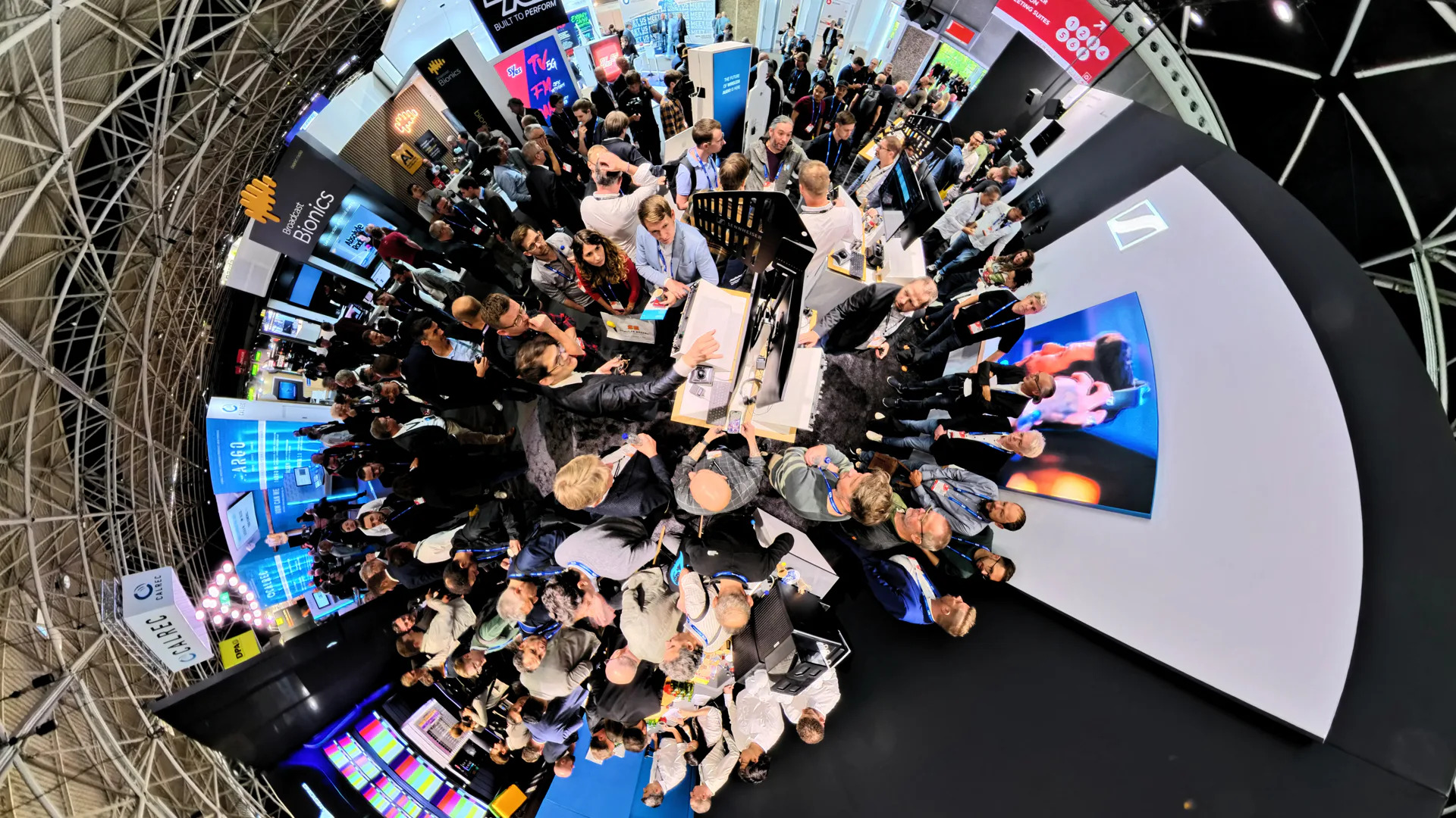 Lire la suite à propos de l’article Sennheiser a fêté ses 80 ans à l&rsquo;IBC 2025 !