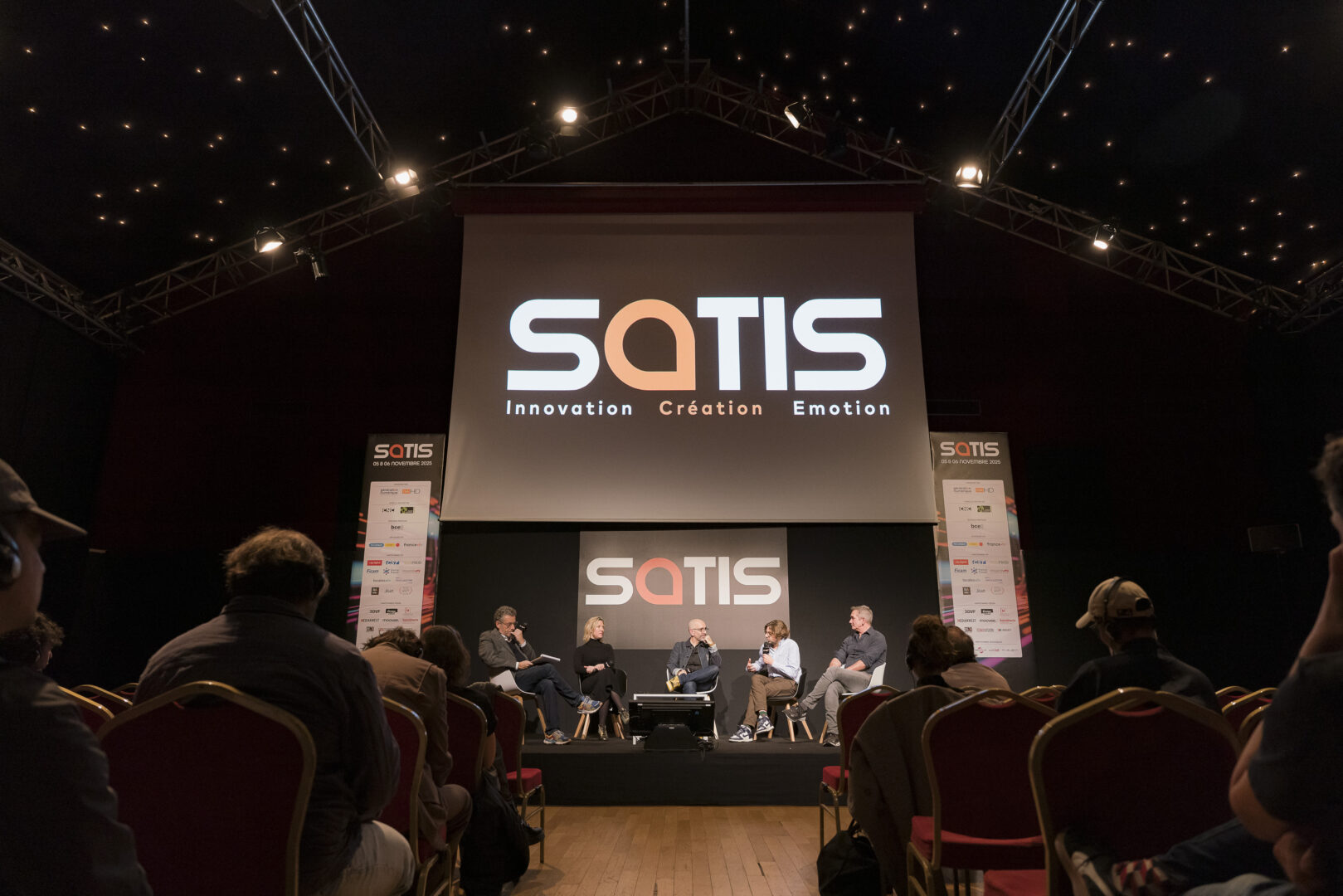 Salle comble pendant deux jours sur les Agoras du SATIS !