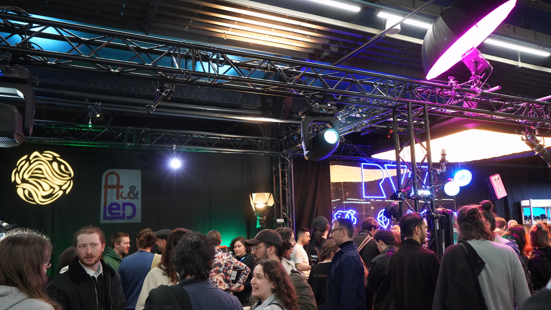 ACC&LED reprise par RVZ, une passerelle plutôt qu’une absorption